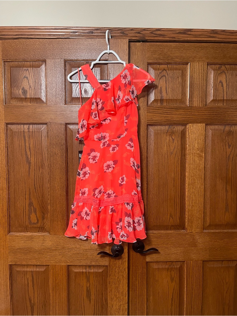 Express Coral One-Shoulder Floral Ruffle Dress